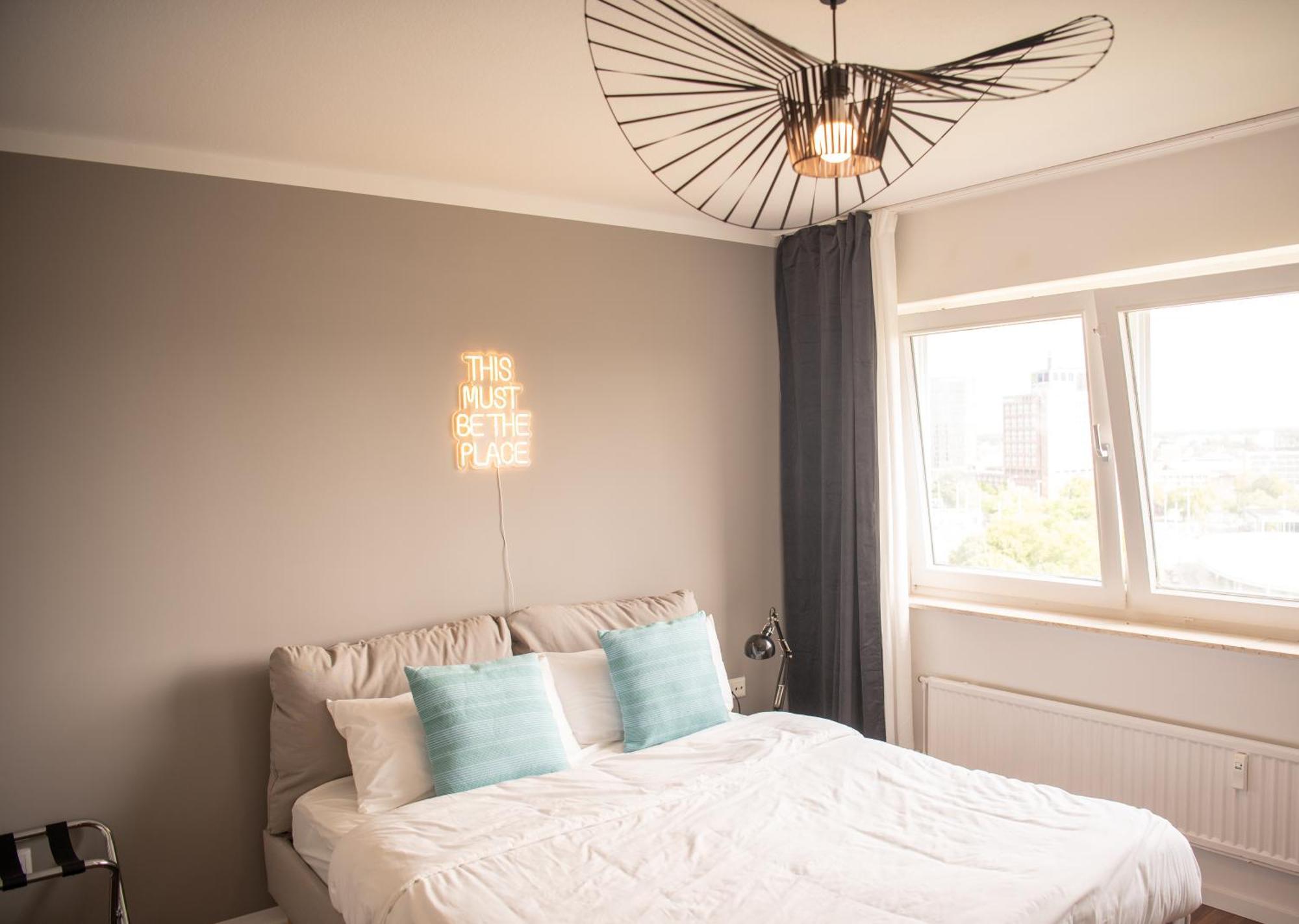 Apartments Strauss Near Bs-Hauptbahnhof براونشفايغ المظهر الخارجي الصورة